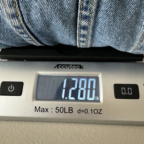 Sundance Womens Jean Jacket Medium Blue Denim Classic Minimal Western Trucker - Picture 15 of 15